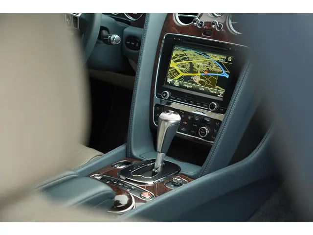 Bentley Flying Spur 6.0 W12 2016 Benzine 69