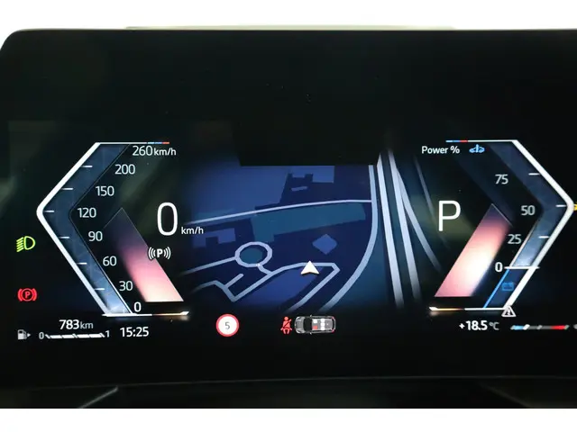 BMW 1 Serie 120 2025 Benzine 12