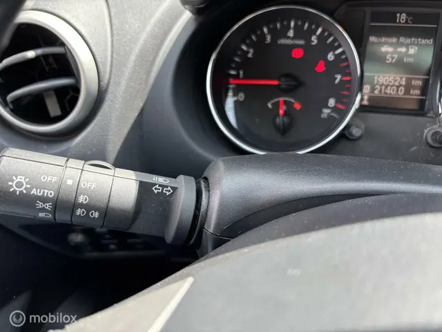 Nissan QASHQAI 1.6 Connect Edition 2013 Benzine 29