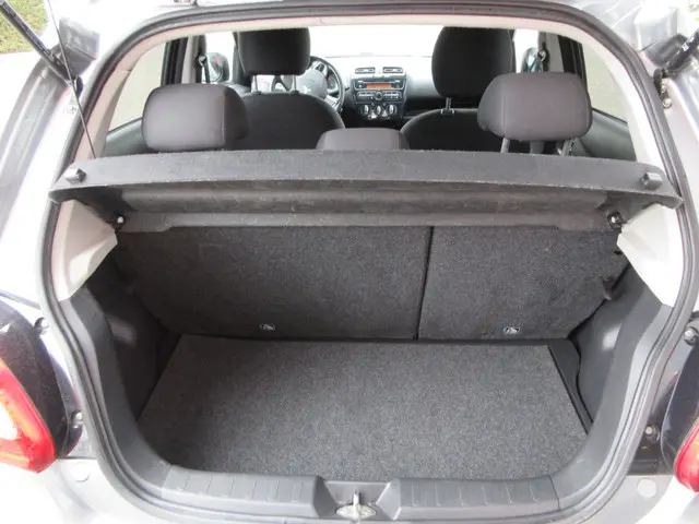 Mitsubishi Space Star 1.0 Intense 2016 Benzine 10