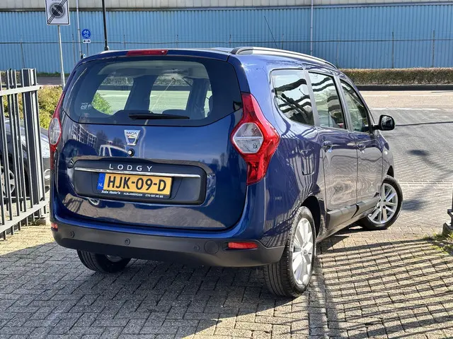 Dacia Lodgy 1.2 TCe Série Limitée 2018 Benzine 25