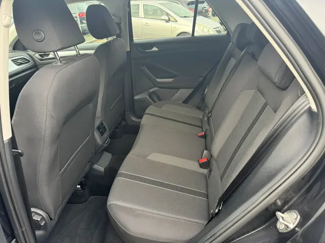 Volkswagen T-Roc 1.5 TSI Style 2022 Benzine 19