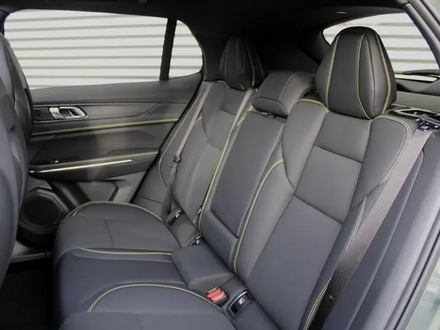 Lynk & Co 01 1.5 More 2025 Hybride Benzine 13