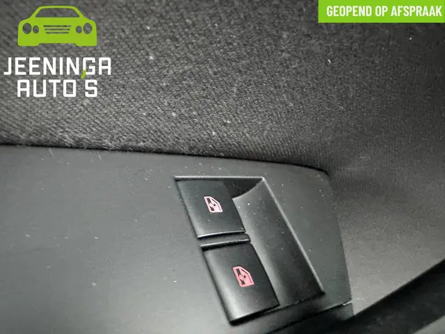 Opel Astra 1.4 Turbo Cosmo|Navi|Airco|NAP 2013 Benzine 26