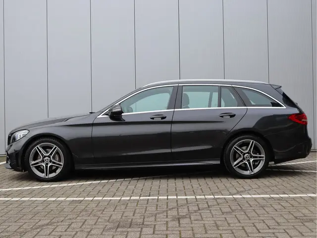 Mercedes-Benz C-Klasse Estate 180 AMG 2020 Benzine 15