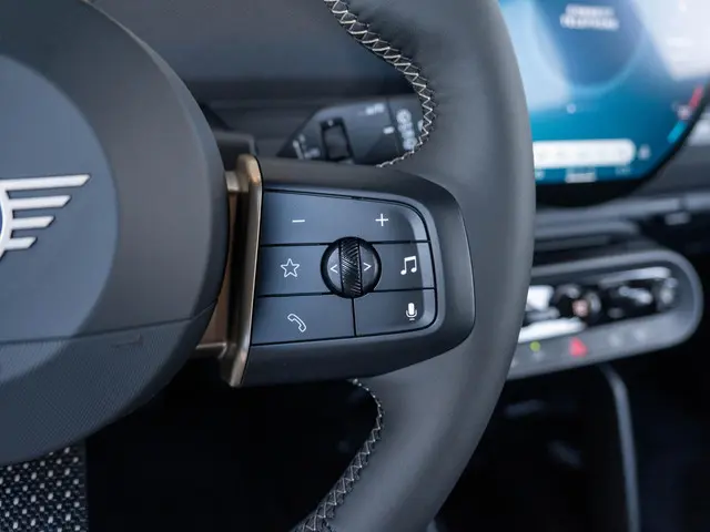 MINI Aceman SE 2025 Elektrisch 24