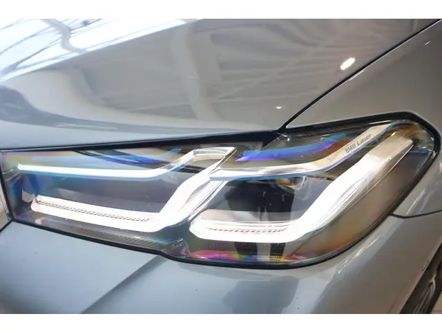 BMW 5 Serie Sedan 545e xDrive 2021 Hybride Benzine 29