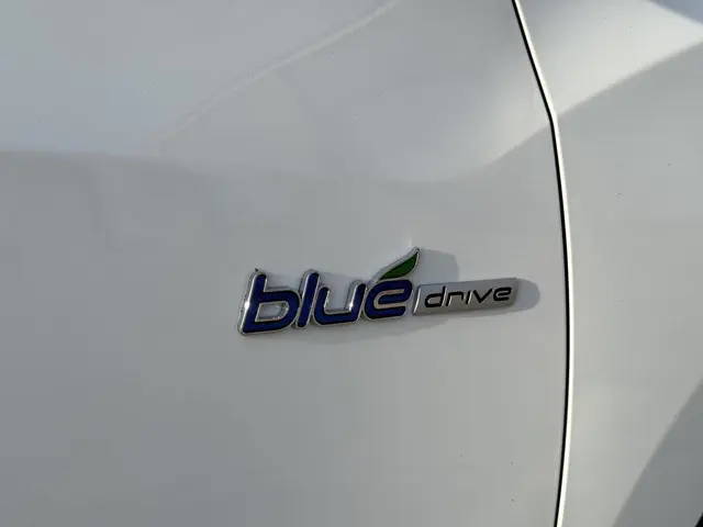 Hyundai i30 1.6 GDI Go! 2015 Benzine 34