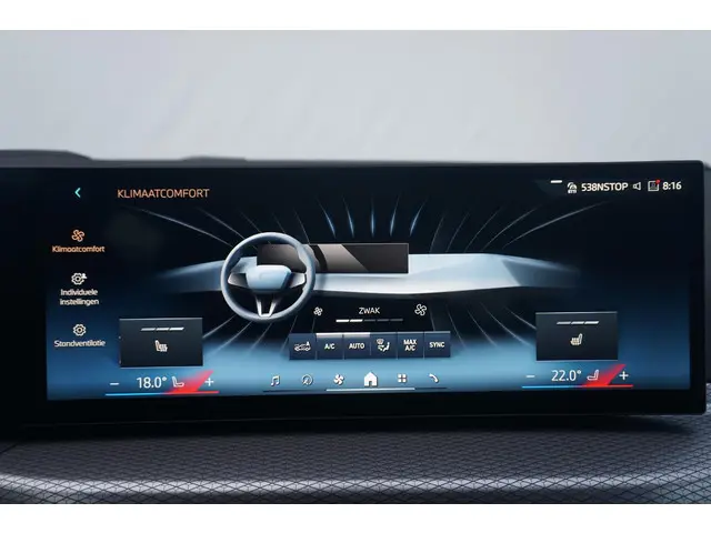 BMW 3 Serie Sedan 330i 2026 Benzine 30