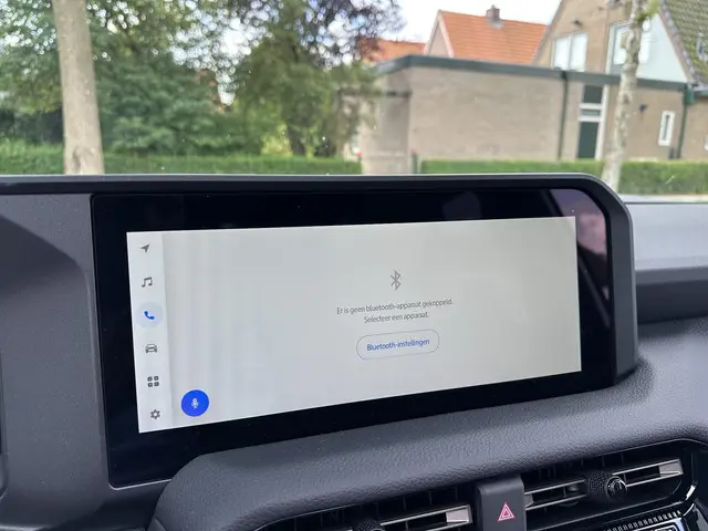 Toyota Land Cruiser 2.8 D-4D President 2025 Diesel 22