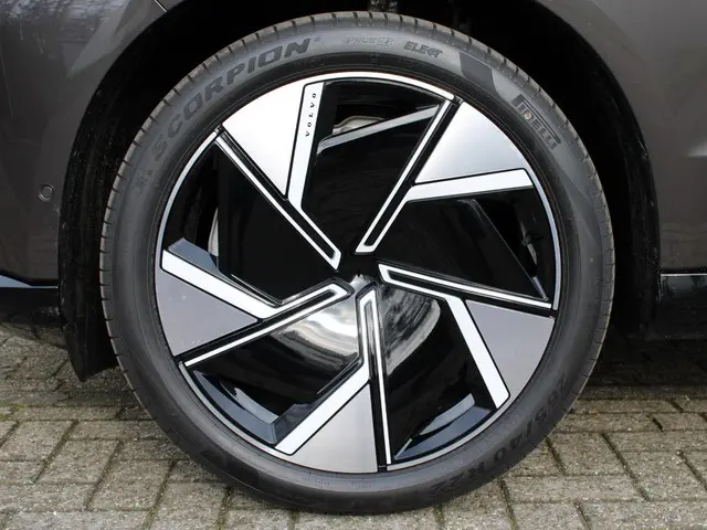 Volvo EX90 Twin Motor Performance Ultra 2025 Elektrisch 4