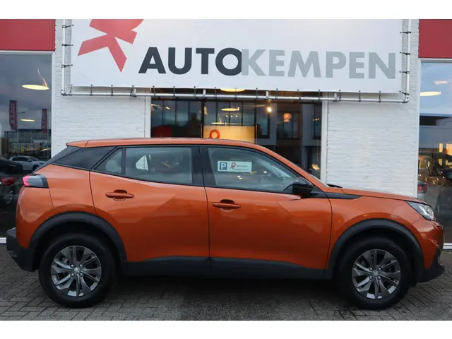 Peugeot 2008 1.2 PURETECH ALLURE PACK 2022 Benzine 31