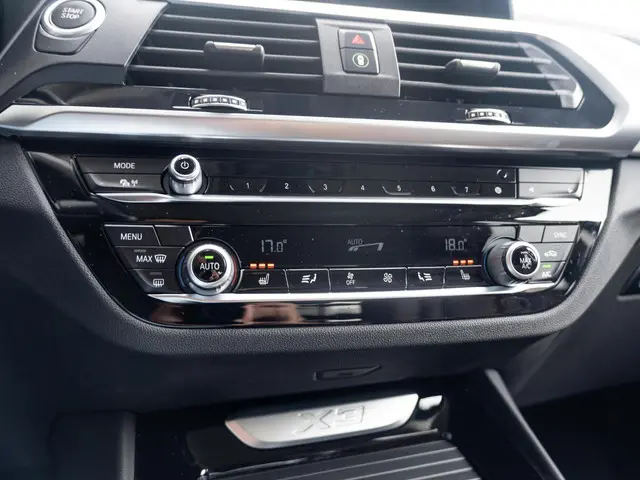 BMW X3 xDrive30e 2021 Hybride Benzine 30