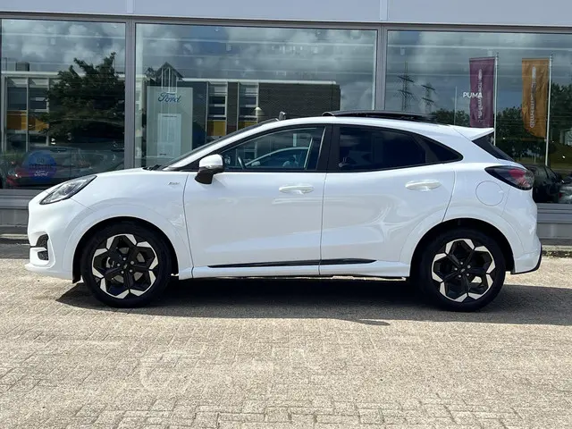 Ford Puma 1.0 EcoBoost Hybrid ST-Line X 2024 Benzine 18