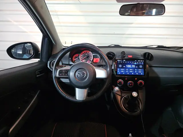 Mazda 2 1.3 BIFUEL GT / Lees tekst 2013 LPG/Gas 12