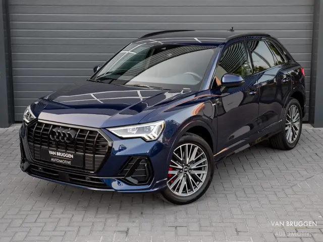Audi Q3 45 TFSI e S-Line 2022 Hybride Benzine 21