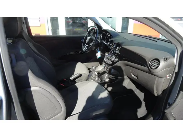Opel ADAM 1.0 Turbo Jam Favourite 2018 Benzine 9
