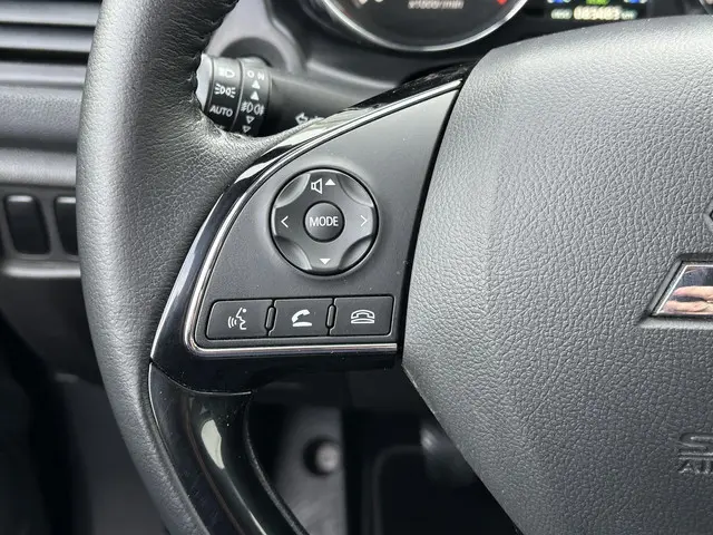 Mitsubishi ASX 1.6 Cleartec Connect Pro+ 2019 Benzine 35