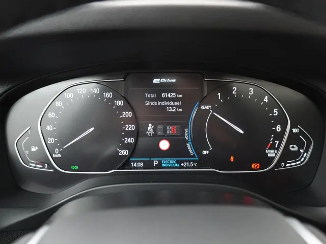 BMW X3 xDrive30e High Executive 2022 Hybride Benzine 4