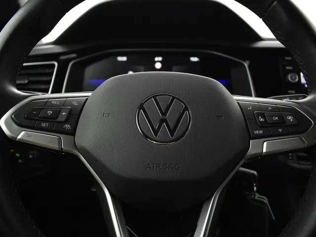 Volkswagen Polo 1.0 Tsi 95pk R-Line 2023 Benzine 14