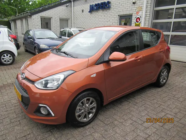 Hyundai i10 1.2 i-Vision 2014 Benzine