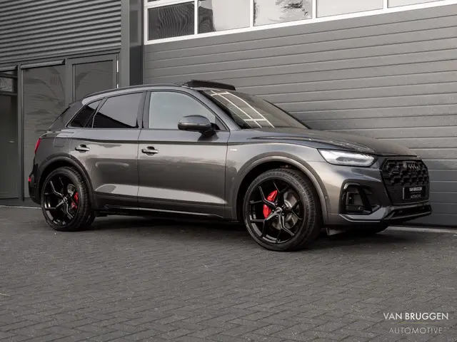 Audi Q5 55 TFSI e quattro S-Line 2022 Hybride Benzine 19