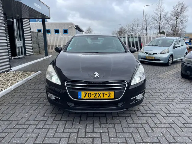 Peugeot 508 1.6 THP Allure 2013 Benzine 2