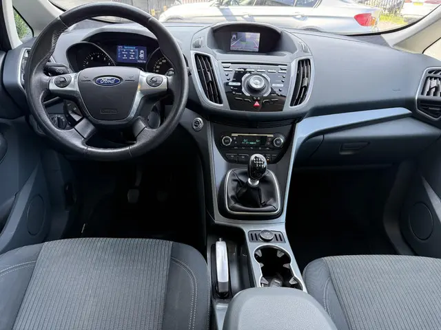 Ford C-MAX 1.0 Titanium 2014 Benzine 6