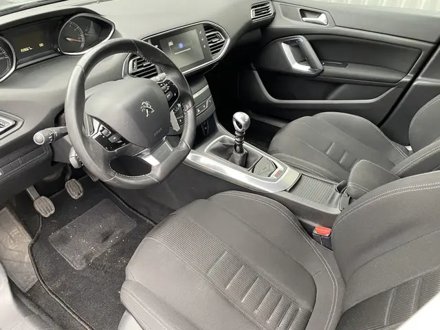 Peugeot 308 1.6 THP Blue Lease 2013 Benzine 3