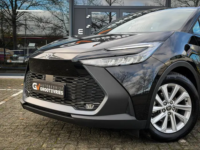 Toyota C-HR 1.8 Hybrid 140 Active 2024 Hybride Benzine 5