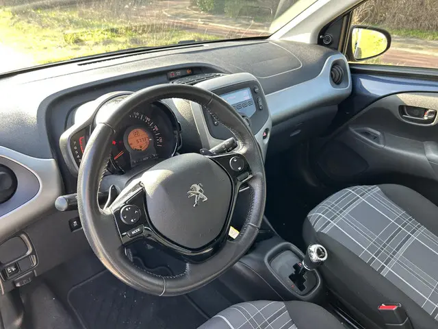 Peugeot 108 1.0 e-VTi Active AUTOMAAT / Airco 2017 Benzine 27