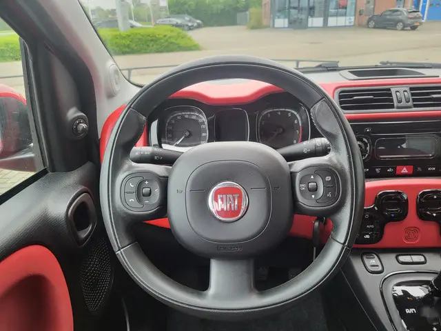 Fiat Panda 0.9 TwinAir Lounge 2014 Benzine 12