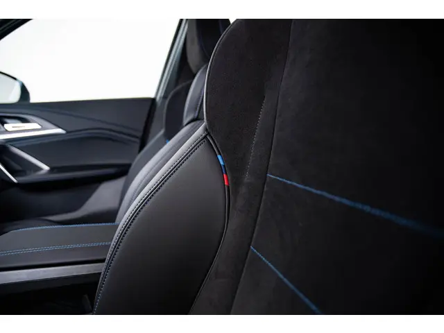BMW X1 xDrive30e 2024 Hybride Benzine 44