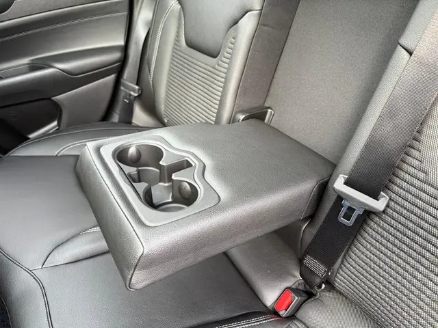 Jeep Compass 1.5T e-Hybrid Summit 2024 Hybride Benzine 22