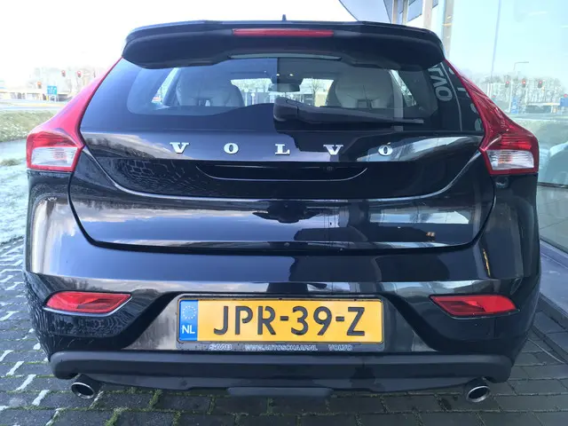 Volvo V40 2.5 T5 Summum Automaat 2013 Benzine 5