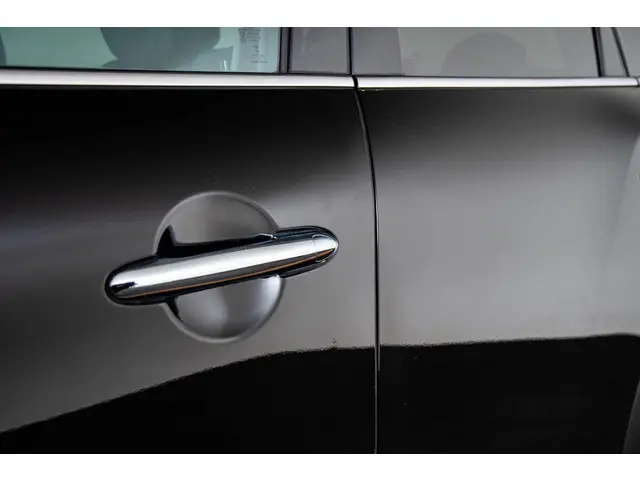 MINI Countryman Cooper SE ALL4 2022 Hybride Benzine 24