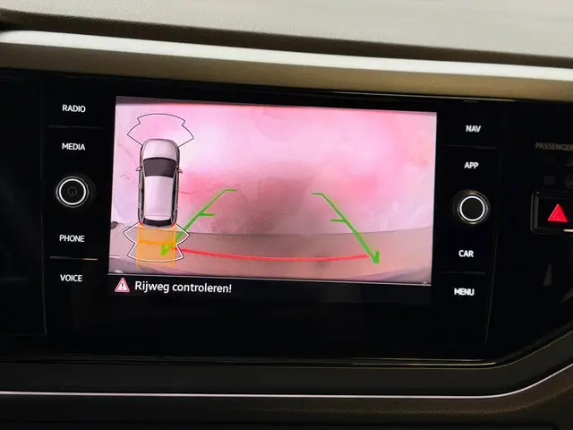 Volkswagen Polo 1.0 TSI R-Line 2024 Benzine 14