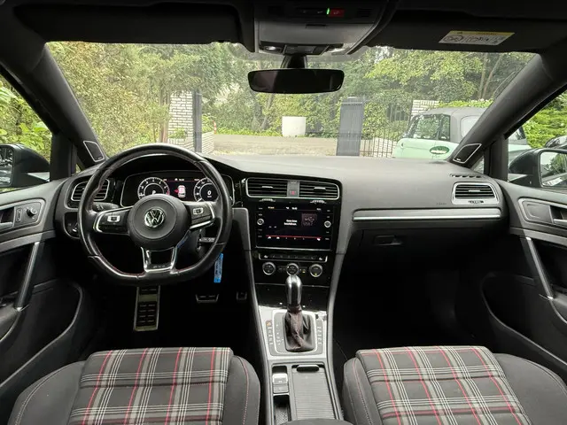 Volkswagen Golf 2.0 TSI GTI Performance 2020 Benzine 9