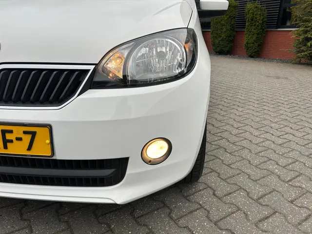 Škoda Citigo 1.0 Greentech Elegance 2013 Benzine 19
