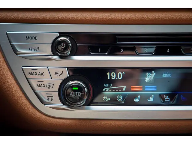 BMW 7 Serie 745e High Executive 2019 Hybride Benzine 47