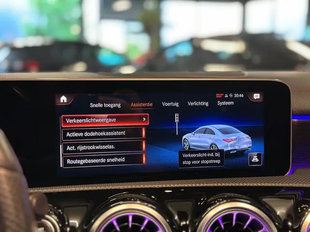 Mercedes-Benz CLA 220|AMG|PANO|SFEER|BOMVOL! 2019 Benzine 17