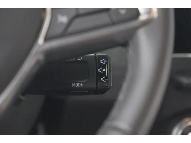 Renault Clio TCe 90 GPF Techno 2025 Benzine 42