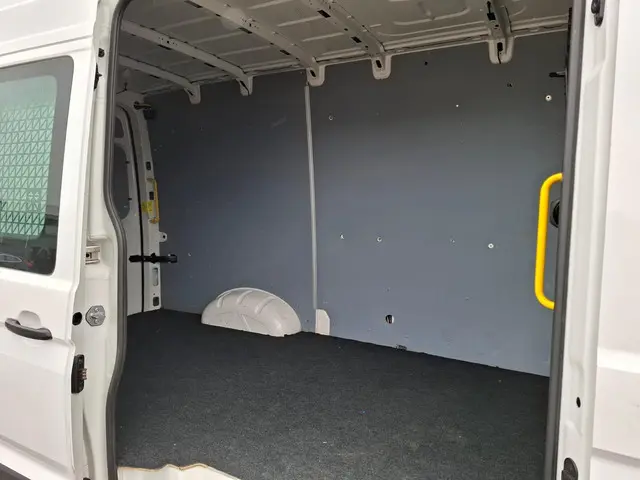Volkswagen Crafter 35 2.0 TDI L3H3 Trendline 2018 Diesel 31