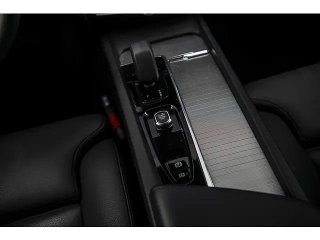 Volvo V60 2.0 B3 Plus Bright 2022 Benzine 14