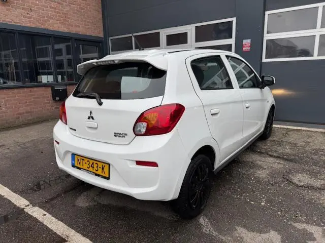 Mitsubishi Space Star 3