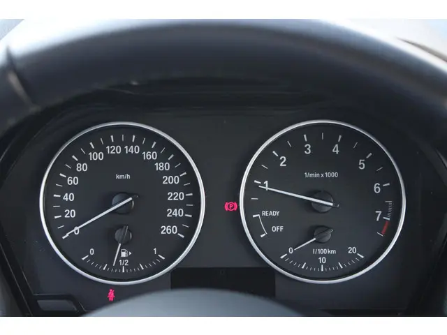 BMW 2 Serie Active Tourer 218i Sport 2015 Benzine 25