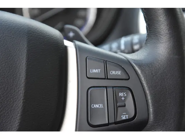 Suzuki S-Cross 1.0 Boosterjet Exclusive 2018 Benzine 12