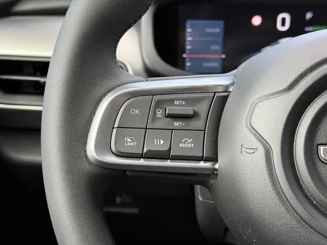 Jeep Avenger Altitude 54 kWh Aut. 2023 Elektrisch 20