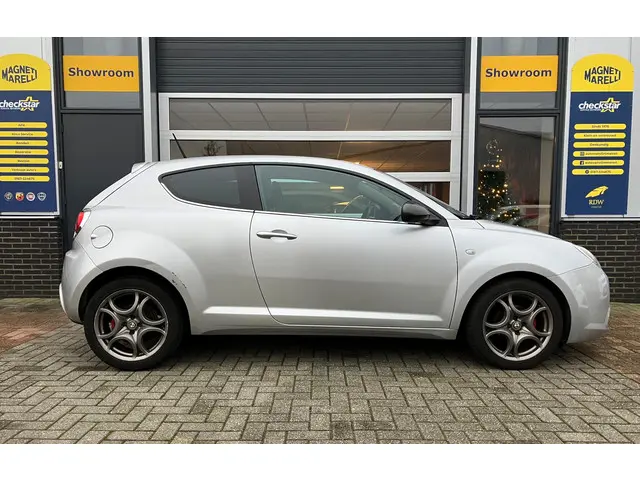 Alfa Romeo MiTo 0.9 TwinAir Esclusivo 2014 Benzine 7
