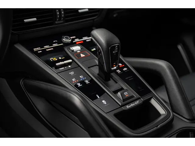 Porsche Cayenne Coupé Turbo GT 2022 Benzine 22